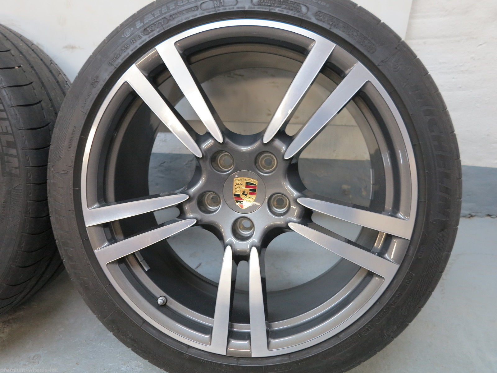 4 esteril bmf 19'. 5x112  golf8. 8x19"