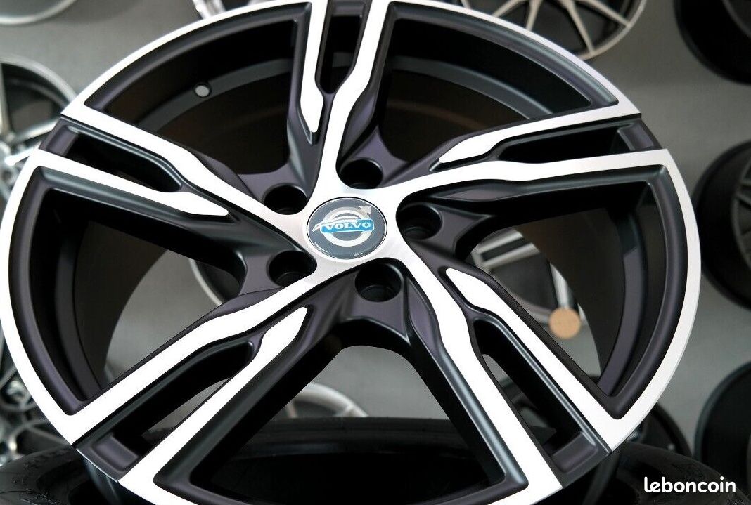 4 JANTES CLUBSPORT BMF 18 5X112 8x18"